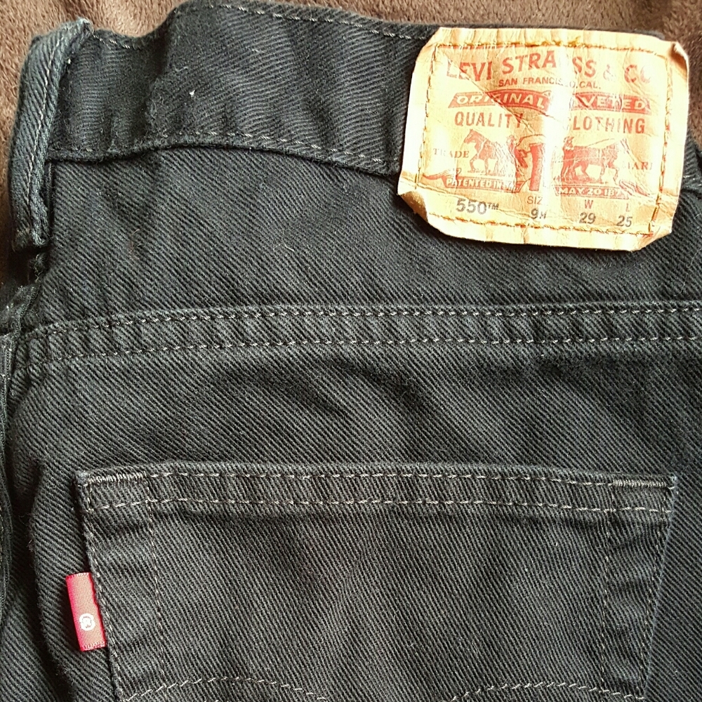 Black Levis 550 Relaxed fit boys jeans